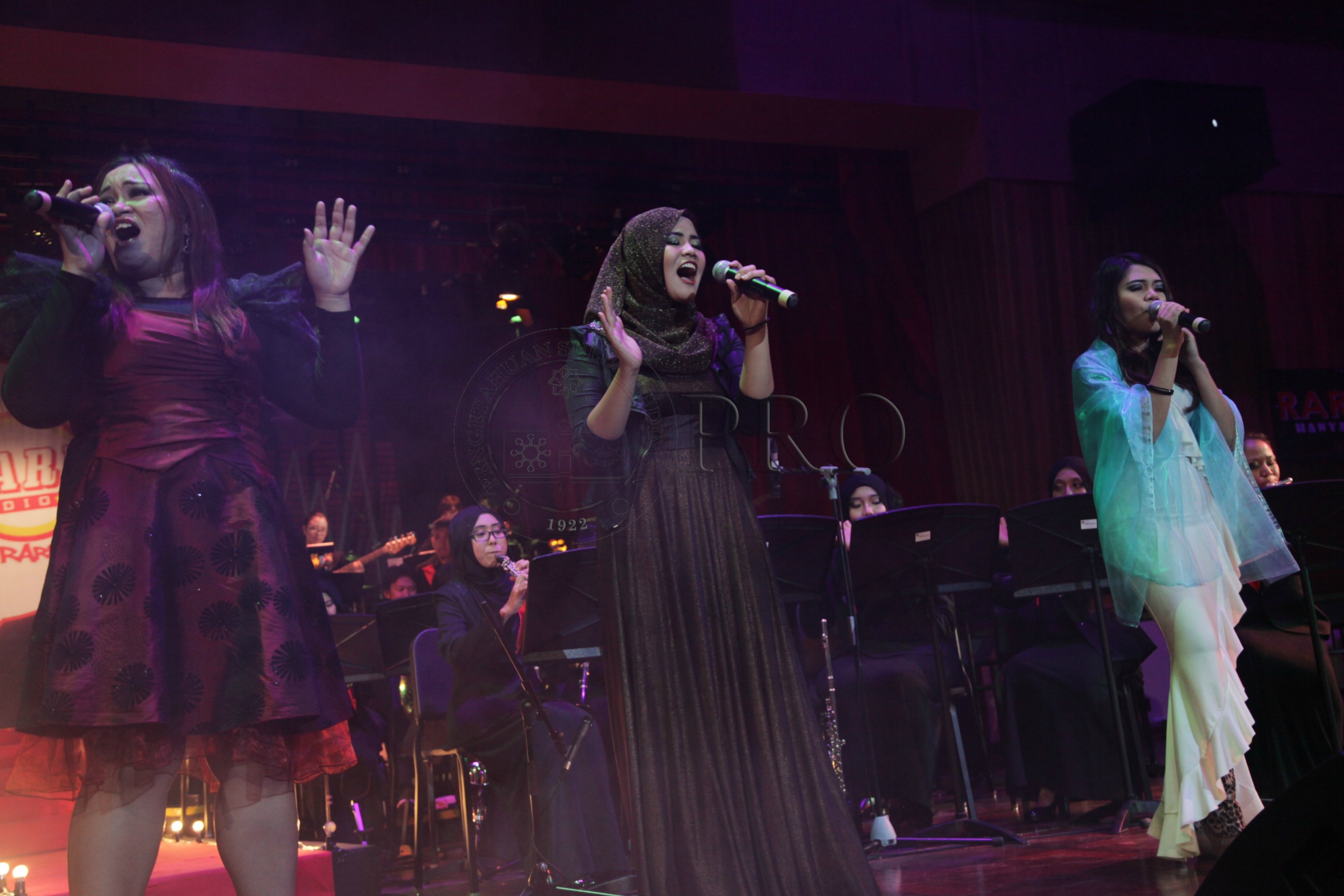 PRO 14 29 RARE IMG 0574